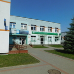 Wejście frontowe do budynku przychodni przy ul Radzymińskiej 16